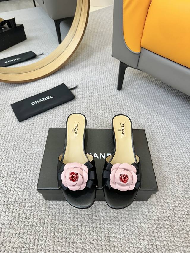 工厂批￥平底P270 中跟P290 chanel小香Ss25P春夏新品 厚底山茶花拖鞋 chane*｜小香Ss25P春夏新品厚底山茶花拖鞋系列！这一季山茶花系列