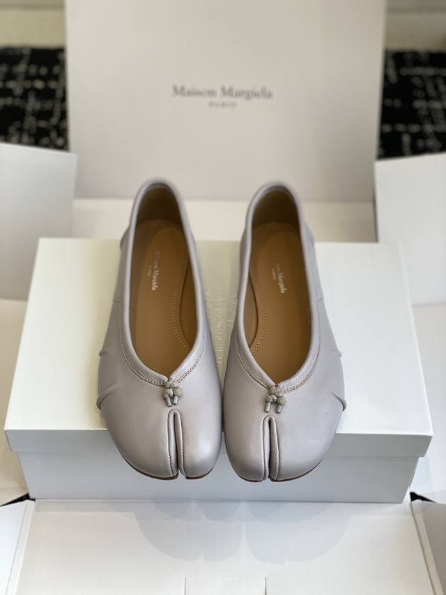 东莞代购级470（官网同步盒包装） maison Margiela丨Mm6马吉拉24Ss新款粗跟分趾鞋 Tabi分趾鞋 芭蕾舞鞋 原版开模双层真皮鞋底 原版套楦