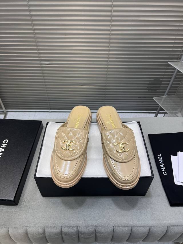 出厂P390 chanel小香早春新款顶级半天单鞋系列 春季香家必备爆款，女神系列，拥有香家特色优雅名媛气质，超级耐看，让人无法抗拒，心动Ing…… 鞋面：进口