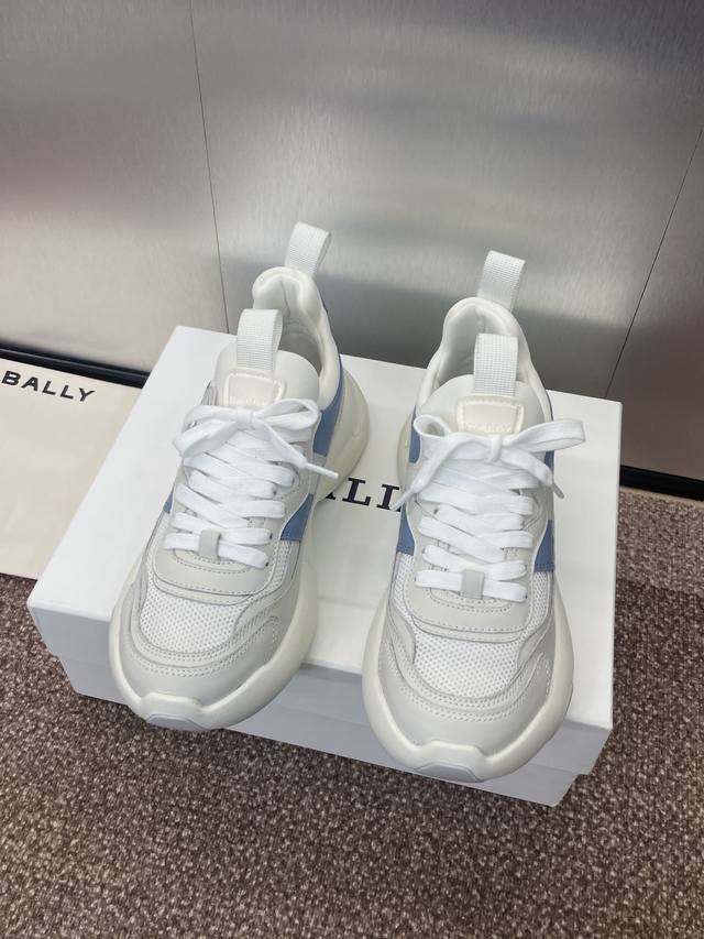 工厂价510 bally 巴利2025春夏走秀新款运动跑鞋 明星同款厚底系带休闲时尚拼色老爹鞋 市面顶级高端版本 材质:鞋面进口小牛皮拼接环保透气网眼布+水染羊