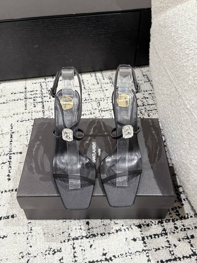 350 saint Laurent 圣罗兰 25/春夏全新走秀款大水钻高跟鞋凉鞋 唯有Ysl最懂女人心，不接受反驳，超级无敌女人味神器，女人必备（Z品全身定制、