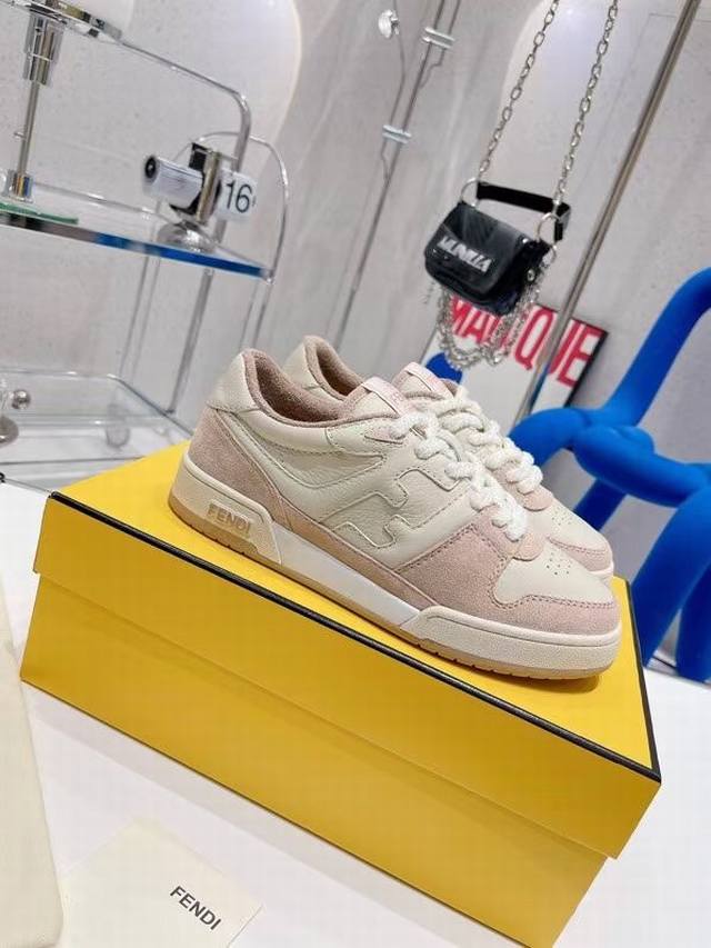 橙子出厂价170 fendi 芬迪新款 复古运动鞋 休闲鞋 滑板鞋 情侣款 设计师Kim Jones打造的首款运动鞋Fendi Match 和驴牌的Traine