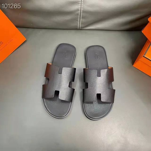 橙子出厂价130 hermes 爱马仕春夏新款 男士H拖鞋 休闲凉拖 码数：39-45
