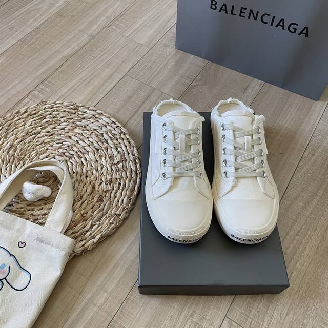 出厂：140 （半拖） balenciaga 巴黎世家2025顶级专柜 全新Paris休闲帆布鞋 复古做旧风格 以崭新视角演绎“中古风” 专柜同步 明星穿搭 原