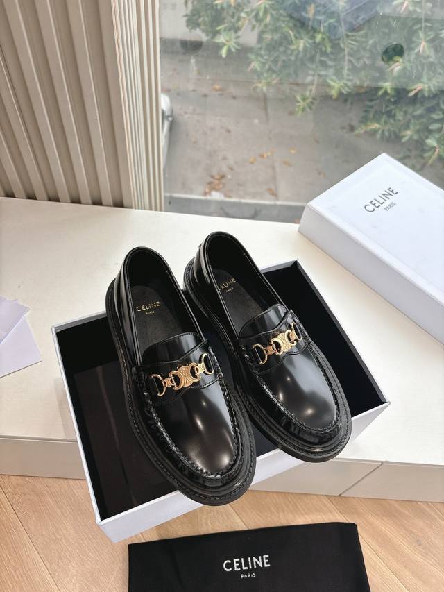 G339所见即所得代购级别Celine思琳赛琳Celine Runner 乐福鞋有Celine标志运动鞋侧面凹印鞋面压印Celine标志厚底面包鞋2025春夏新
