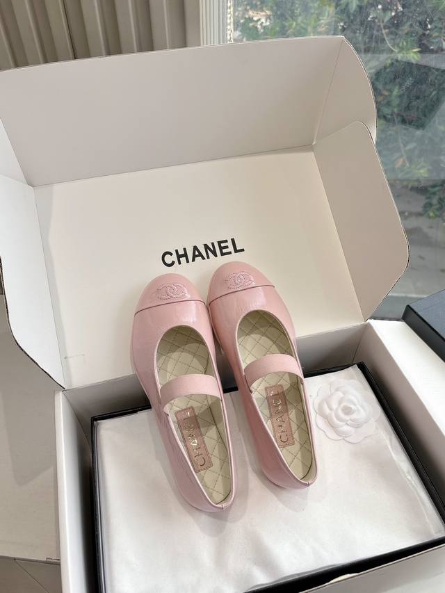 G689带飞机盒莞货供应代购级Chane*25S小香奈儿早春爆品蝴蝶结玛丽珍单鞋 妥妥的自留款！！比经典款Slingback舒服太多啦！每个颜色上脚都很显白 首
