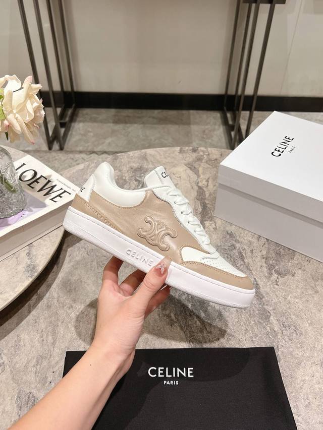 女 男10， Celine 思琳 25春夏新品走秀款休闲鞋 Cny Block系列情侣款运动鞋、这一季运动休闲鞋无论从楦型的轮廓隔板的拼接都让人耳目一新、前后品
