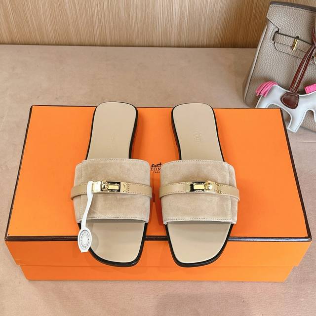 出厂价P Hermes 爱马仕Giulia凉鞋系列 时尚又百搭 超级舒服 每个细节都做到极致 独家开模纯钢Kelly扣五金 原版Swift小牛皮 原版1:1独家