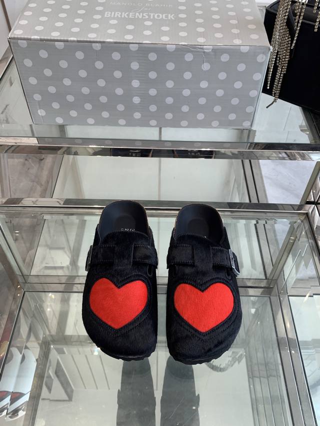 Birkenstock 博肯 25Ss早春新款 爱心 勃肯 包头拖 这两个品牌刚出联名我就心动了 代购找很久才买到货，真的一鞋难求，真的超级好看，姐妹们给我冲