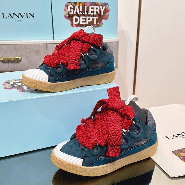 顶级版本 灰蓝色 Grey Blue Lanvin浪凡情侣款Curb运动鞋拼接系带低帮时尚板鞋，涂鸦、泼墨面包鞋滑板鞋高帮鞋 The Curb是一款灵感来自90