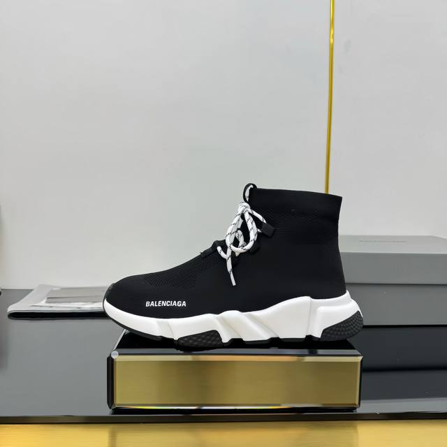 出厂价Pp 顶级Balenciaga巴黎世家毛线飞织靴 升级版推出Speed 2.0 版本全新袜子鞋原厂货 绝非通版 袜子部分可以把脚背和脚踝完全包裹起来， 鞋