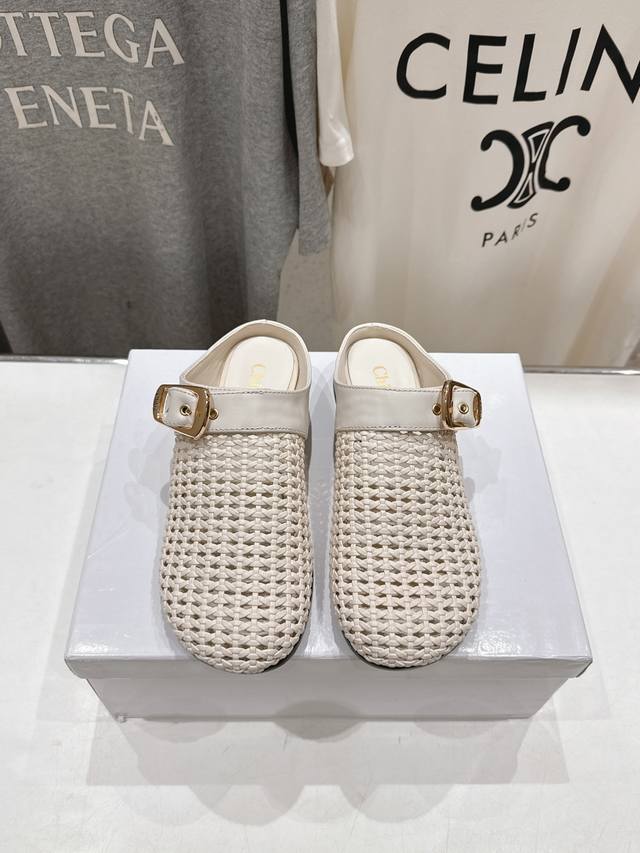 高版本出厂 Chloe 克洛伊2025Ss新品火爆款勃肯穆勒拖鞋半包拖 包裹感很好，舒适度满分显得脚型秀气舒展！全手工穿线，皮质饰边，精致细节，帅气百搭！ 面料