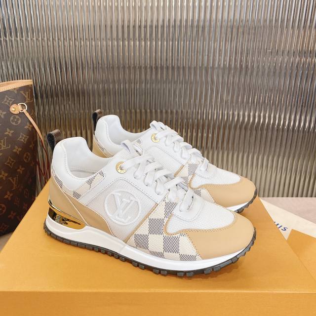 市场最高版本没有之一 Louis Vuitton 路易威登 专柜基本款时尚运动休闲鞋☆ 一直很看好这款，从香港買了两双原版花了1.4W多，始终坚信，没有原版，是