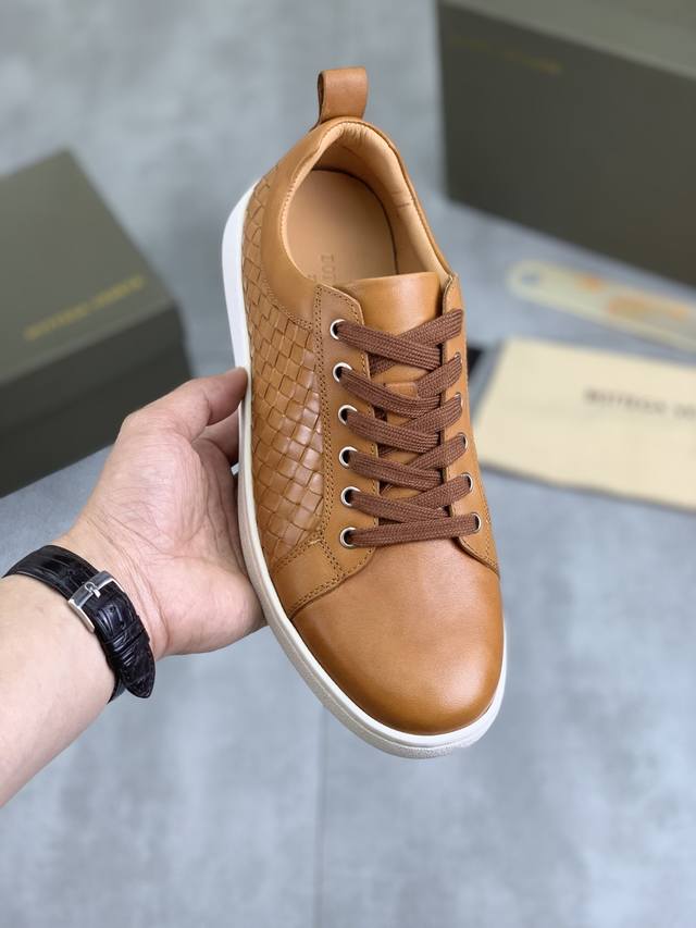 工厂P价P 顶级高端版本 代购品质 原版开发 Bottega Veneta2025Ss新品侧编织爆款夏季男士商务休闲鞋。Bv新款编织男款休闲运动鞋抢手大爆款，I