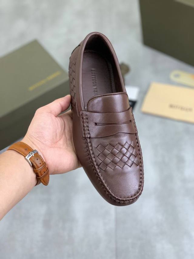 工厂P价P 顶级高端版本 代购品质 原版开发 Bottega Veneta2025Ss新品爆款夏季男士豆豆鞋。Bv新款编织男款豆豆鞋鞋抢手大爆款，Ins&小红书