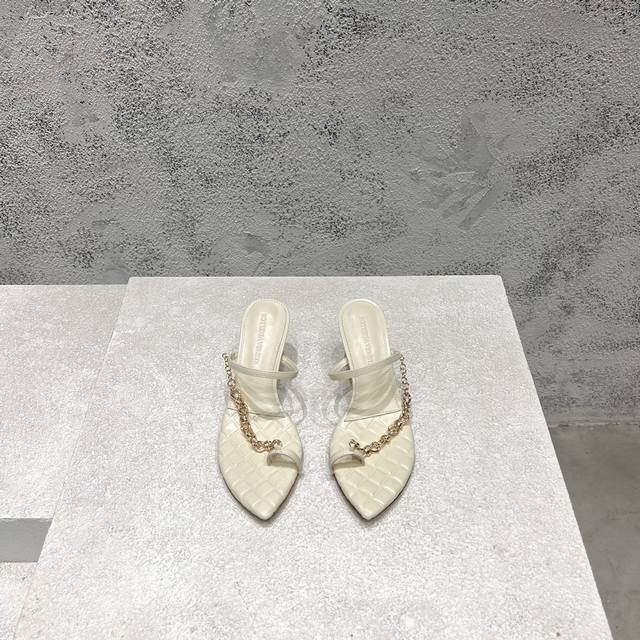 工厂P价P 顶级高端版本 代购品质 原版开发 Bottega Venet*Ss新品爆款夏季菱格链子高跟凉拖鞋。Bv新抢手绳结装饰鞋边大爆款，Ins&小红书巨多网