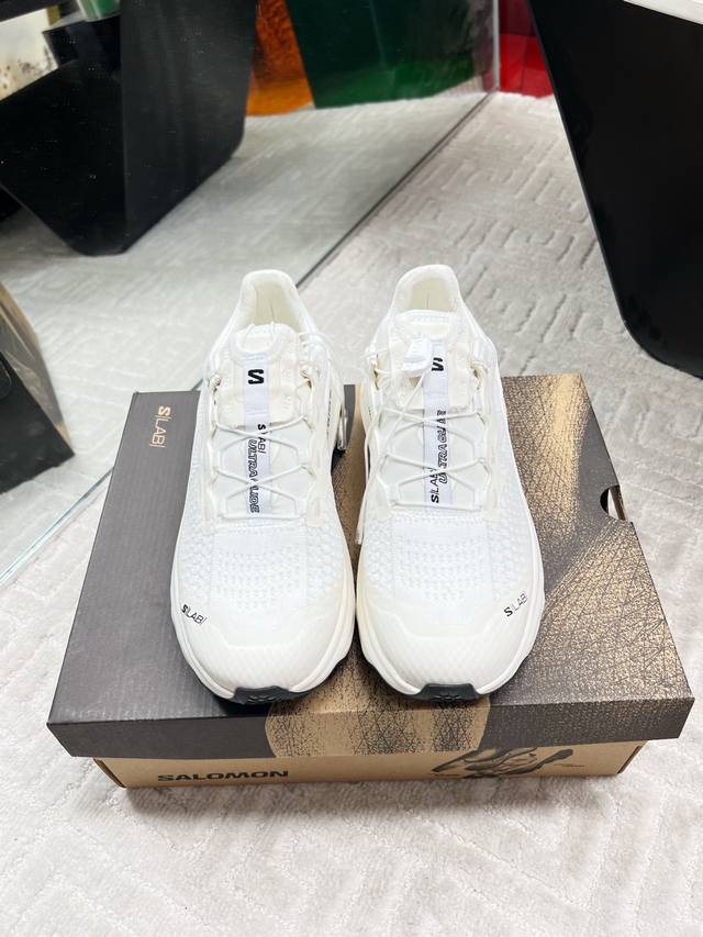 厚底飞织 萨洛蒙 运动鞋 新品发售中 米白色 厂价P 男款后续出货 Salomon穿搭灵感双手奉上~ 男女款 联名运动鞋 百搭透气，搭载Salomon先进技术一