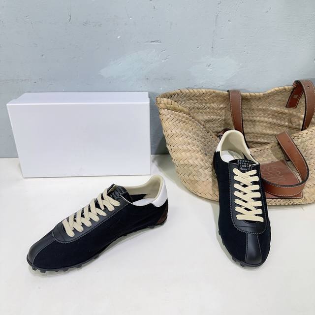 高品质出厂 ！顶级品质Maison Margiela 25春夏Mm6复古做旧德训休闲鞋阿甘休闲鞋饼干鞋！Sprinters运动鞋轮廓采用做旧感尼龙与复古处理麂皮