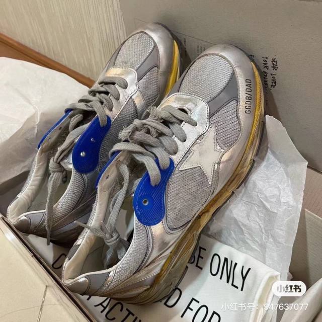 现货订单询价.长期做货 银色运动鞋情侣款市场高版本原版复刻.低端勿扰 2680新款Ggdb运动鞋情侣款休闲系带女鞋！ Ggdb Golden Gse Dad S