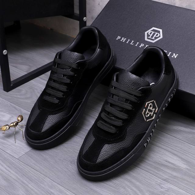 商品商标：Philipp Plein 菲利普-普莱茵 休闲鞋 正码码数: 38-44 45订做不退換 商品材料：拼接牛皮鞋面 金属Logo装饰 皮内里 原版大底