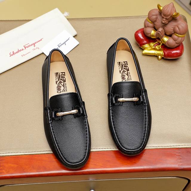 调工厂P价 男装男鞋 运动原单 Ferragamo 菲拉格慕 爆款时尚休闲套脚鞋官网专柜1:1制作，原版开模好质量看得见，进口高端头层小牛皮，奢华猪皮内里纹路很