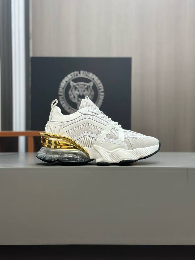 Philipp Plein 顶级 Size:39-44 .45.46定做 Philipp Plein德国潮牌，原单精品，高端男士休闲运动鞋，特殊渠道货，品质超赞