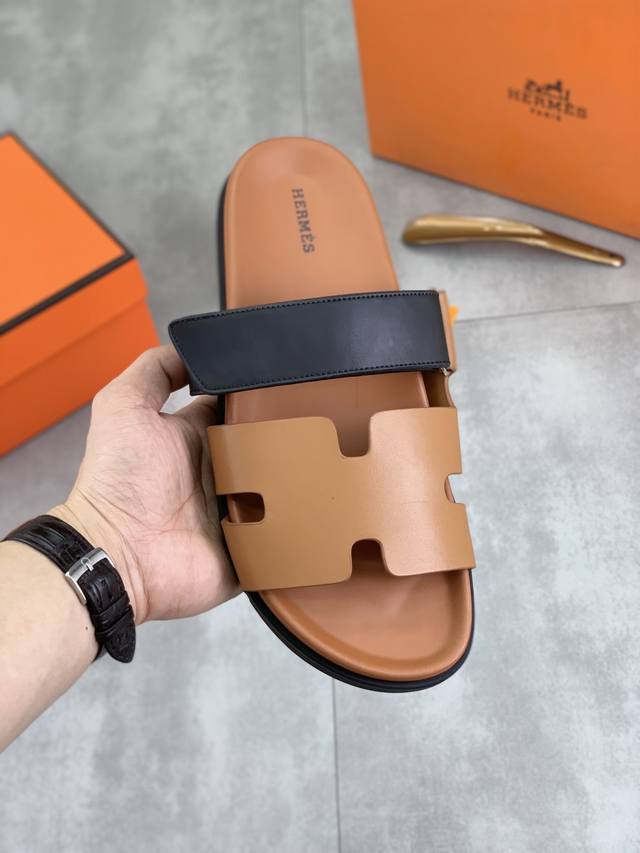 工厂P价P 实价 Hermes 高端品质 新款爱马仕拖鞋，面料进口小牛皮，耐磨防滑橡胶大底。时尚大气 码数：39-44 45 46 订做