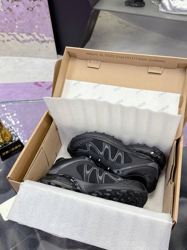 工厂P价P： 粉色 女款 别的颜色情侣码数 Salomon萨洛蒙 Xt-Whisper圆头越野跑鞋！ 圆头防撞设计，加宽鞋头空间，脚趾自由舒展不挤脚，长时间徒步