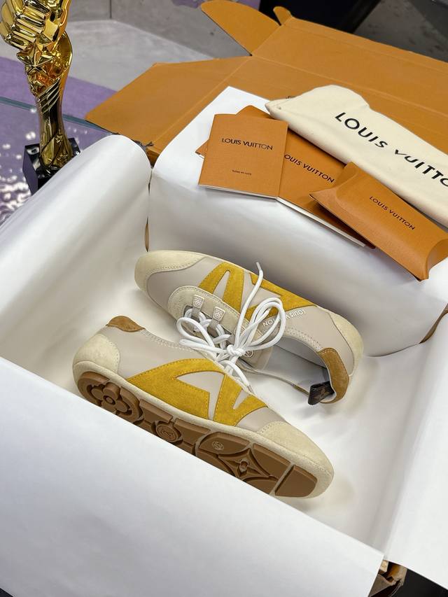 工厂P价P： Louis Vuitton路易威登驴牌春夏Sneakerina系列 芭蕾运动鞋 德训鞋 平底鞋 原版三对购入开发完美复刻Sneakerina 芭蕾