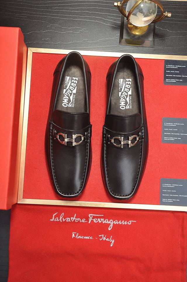 出厂价P Ferragamo 菲拉格幕 专柜最新款 原版进口开边上乘牛皮手工编织成+进口牛里+原版奢华金属扣+原版组合大底 对比无压力 38--44