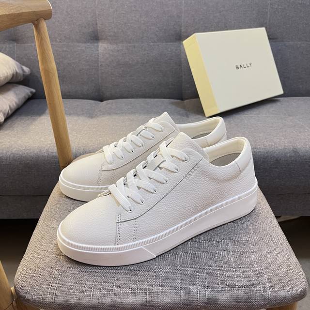 Bally 巴利 -高端品质 原单休闲运动鞋 -鞋面：进口荔纹小牛皮、鞋身品牌织带品牌金属扣件、.鞋舌；丝印高周波品牌Logo -内里：水染牛皮 -大底：Tpu