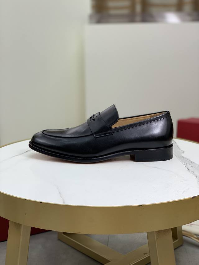 工厂P价P 顶级品质 真皮大底系列 Salvatore Ferragamo 菲拉格慕商务皮鞋，1:1顶级代购品质，鞋面进口精选原版小牛皮，内里垫脚均用进口原版水