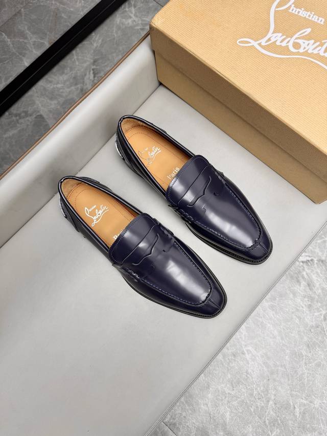 元Christian Louboutin Cl 高品质男鞋 面料选用进口开边珠牛皮，牛皮内里，意大利进口真皮大底 码数：39-44 38，45，46定做