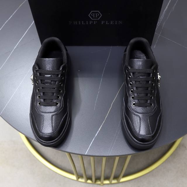 出厂价Pp： Philipp Plein-菲利普普来因Size：38-44 45定制 普来因男鞋要好货的看过来，专柜啥样我啥样，从皮料到细节，堪称精品！请用心感