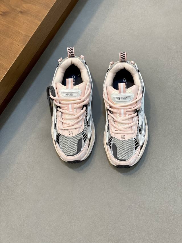 Off-White C O Virgil Abloh 登休山闲鞋 24年款新 采用保环牛剖革合组网织鞋布面材质 鞋垫嵌入泡发缓震Eva物料 正确底中搭载Eva轻