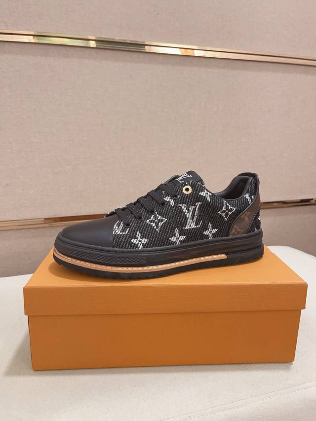 工厂P价 Louis Vuitton 路易威登 Lv 顶级新款专柜同步发售，鞋面意大利进口头层牛皮，全进口羊皮内里，完全1比1复刻，鞋底：原厂特供原版底，独家活