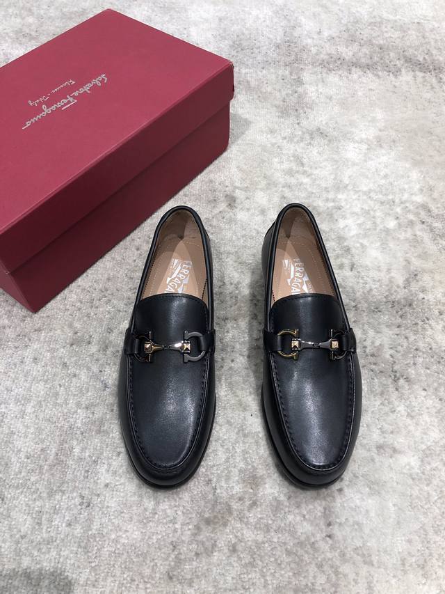 调工厂P价 男装男鞋 运动原单菲拉格慕Ferragamo高端男士精品休闲皮鞋，鞋面进口牛皮，水染牛皮内里，真皮大底，完美细节无可挑剔，标准码39-44 38.4