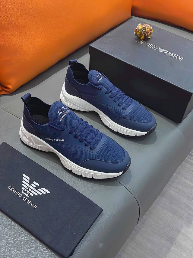商品名称：Armani 阿玛尼 实价： 正规码数: 38-44 休闲鞋 商品材料：精选 网布鞋面，柔软羊皮垫脚；原厂特供大底。