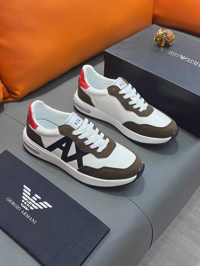 商品名称：Armani 阿玛尼 实价： 正规码数: 38-44 休闲鞋 商品材料：精选 牛皮鞋面，柔软羊皮垫脚；原厂特供大底。