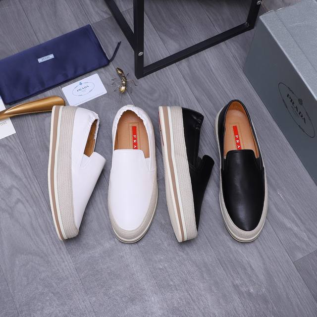 商品商标：Prada 普拉达 休闲套脚鞋 正码码数: 38-44 商品材料：精选 头层牛皮鞋面 牛皮内里 橡胶大底