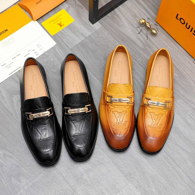 商品商标：Louis Vuitton 路易威登 正装套脚皮鞋 正码码数: 38-44 45.46.47订做不退换 商品材料：精选 牛皮压纹鞋面 牛皮内里 原版T