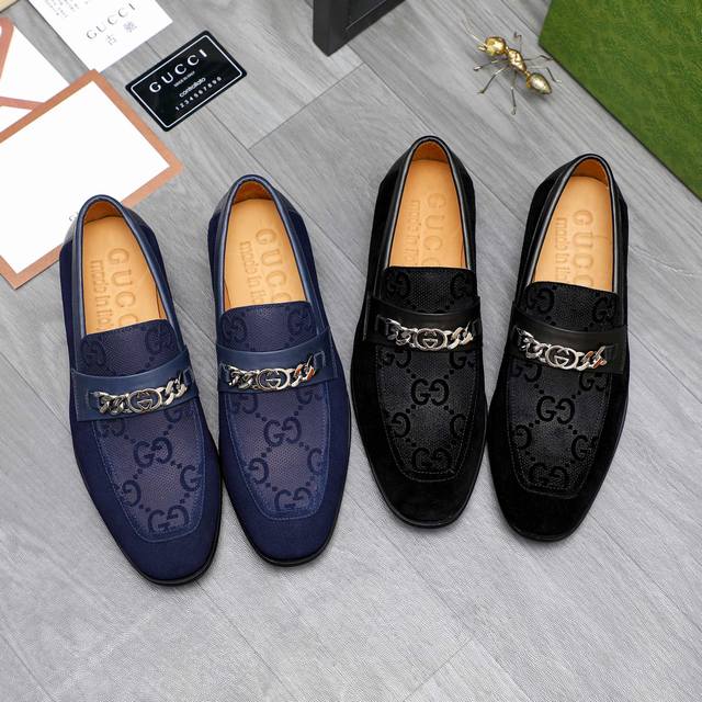 商品商标：Gucci 古驰 皮鞋 正码码数: 38-44 45.46.47要订做 不退换 商品材料：精选反绒牛皮拼接印花透气鞋面 牛皮内里 原版大底
