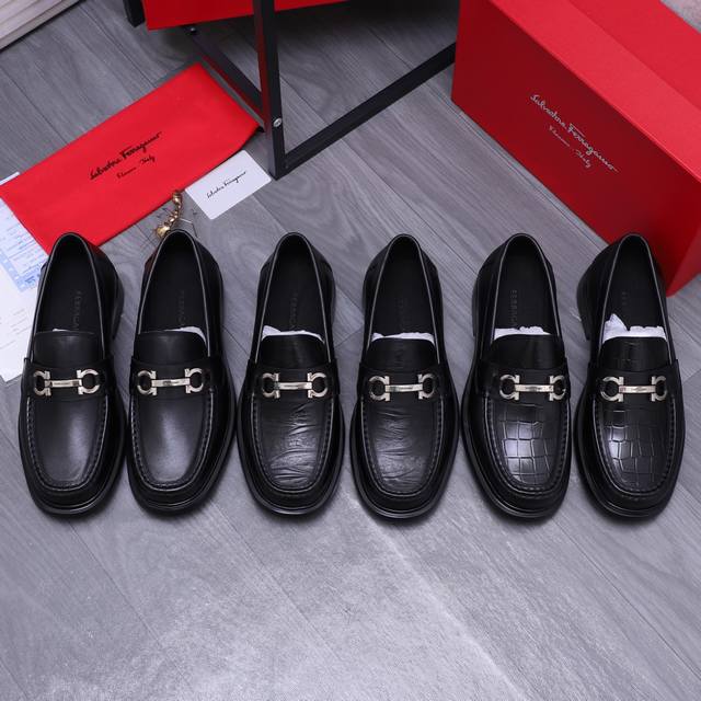 商品商标：Ferragamo 菲拉格慕 套脚皮鞋 正码码数: 38-44 45.46订做不退换 商品材料：精选 头层石头纹牛皮鞋面 牛皮内里橡胶大底