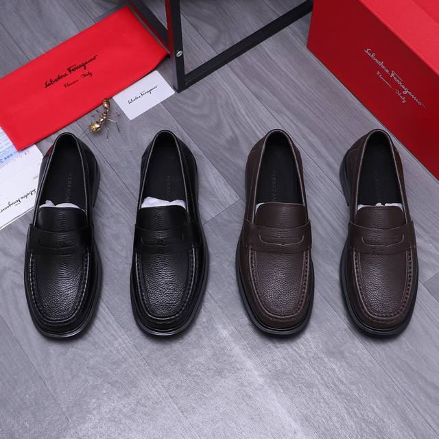 商品商标：Ferragamo 菲拉格慕 套脚皮鞋 正码码数: 38-44 45.46订做不退换 商品材料：精选 头层荔纹牛皮鞋面 牛皮内里橡胶大底