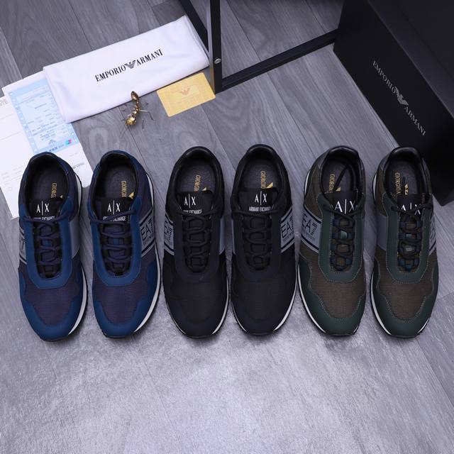 商品商标：Armani 阿玛尼 休闲鞋 正码码数: 38-44 商品材料：精选牛皮拼接鞋面 羊皮内里 橡胶大底