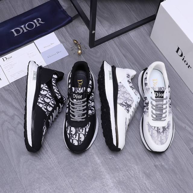 商品商标：Dior 迪奥 休闲鞋 正码码数: 38-44 商品材料：精选牛皮拼接透气鞋面 牛皮鞋垫 网布内里 橡胶大底