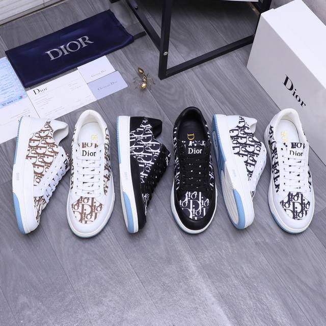 商品商标：Dior 迪奥 休闲鞋 板鞋 正码码数: 38-44 商品材料：精选牛皮拼接透气鞋面 羊皮内里 原版大底