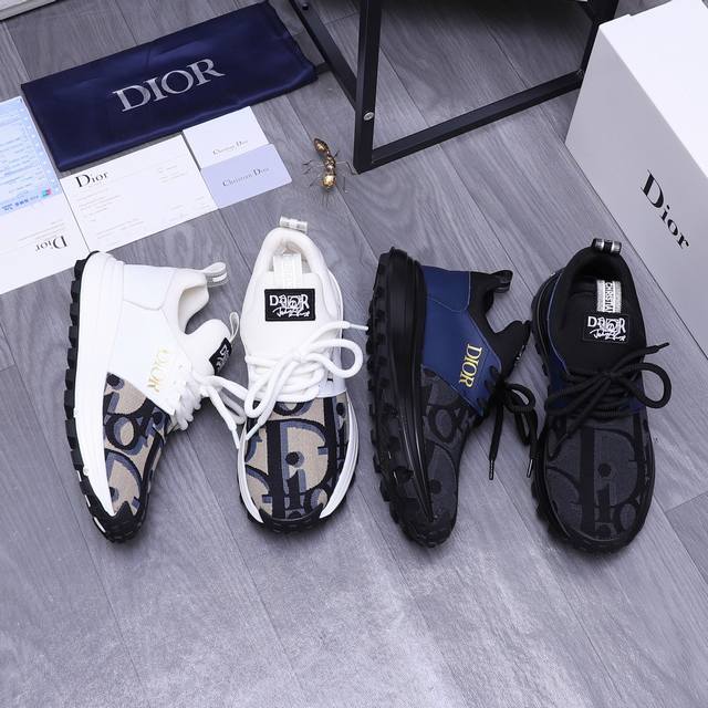 商品商标：Dior 迪奥 休闲鞋 正码码数: 38-44 商品材料：精选牛皮拼接鞋面 透气网内里 橡胶大底