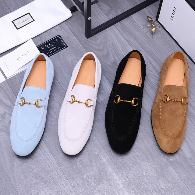 商品商标：Gucci 古驰 商务正装皮鞋 正码码数: 38-45 商品材料：精选反绒牛皮鞋面 牛皮内里 原版大底