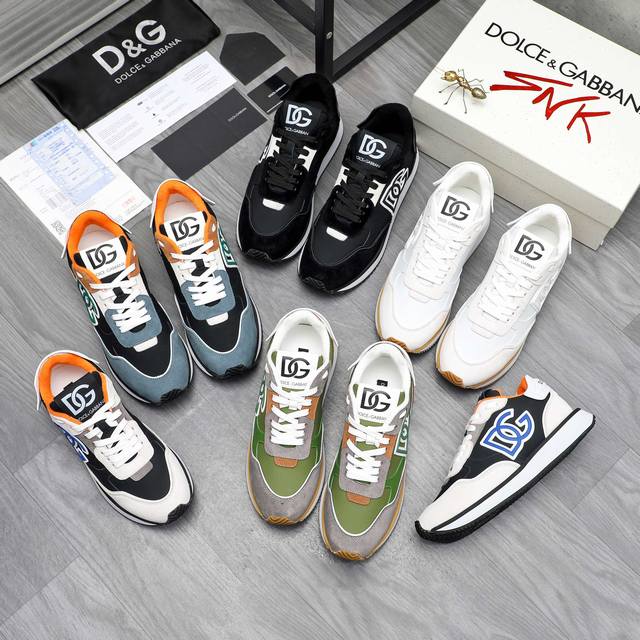 商品商标：D&G 杜嘉班纳 休闲鞋 正码码数: 38-44 45.46订做不退换 商品材料：精选牛皮拼接鞋面 牛皮鞋垫 原版大底